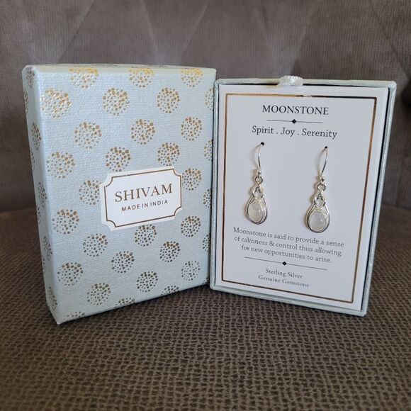 Shivam Jewelry - Shivam Silver Moonstone🌙 Earrings